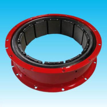 LT1070/200T pneumatic tire clutch